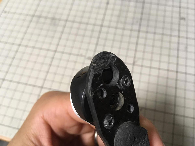 機体カーボンフレームの補修方法